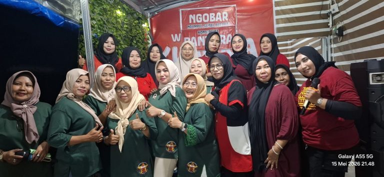 Kolaborasi Komunitas PANTURA dan NGOBAR Sumenep, Goyang Bersama Penuh Keakraban di Cafe Yuwitna